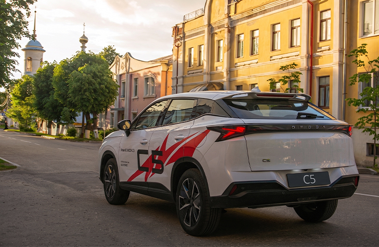 OMODA C5: когда технологии действительно делают поездки комфортнее