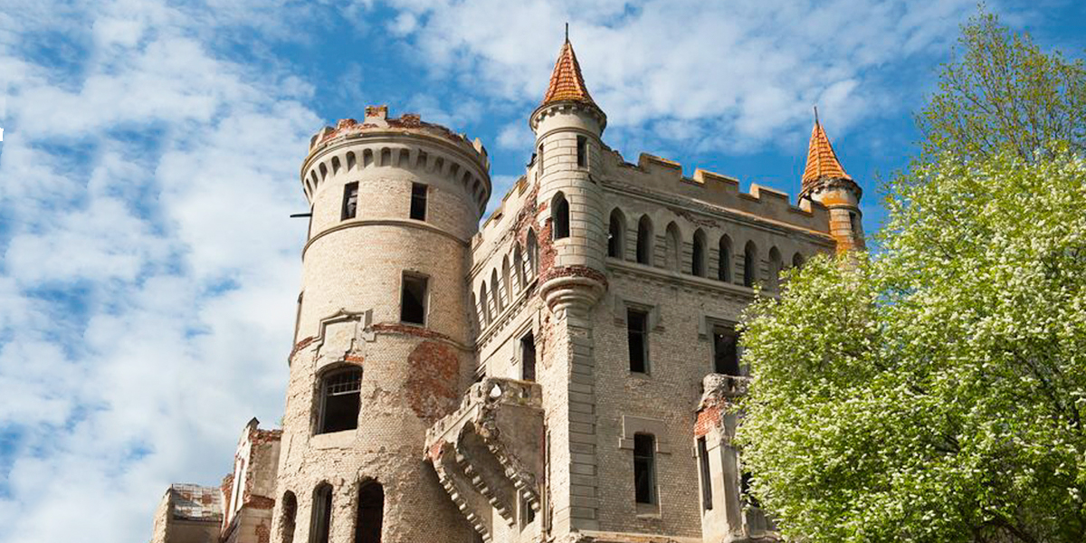 Усадьба Храповицкого в Муромцеве или экотропа в Мещёре? Куда поехать на майские праздники