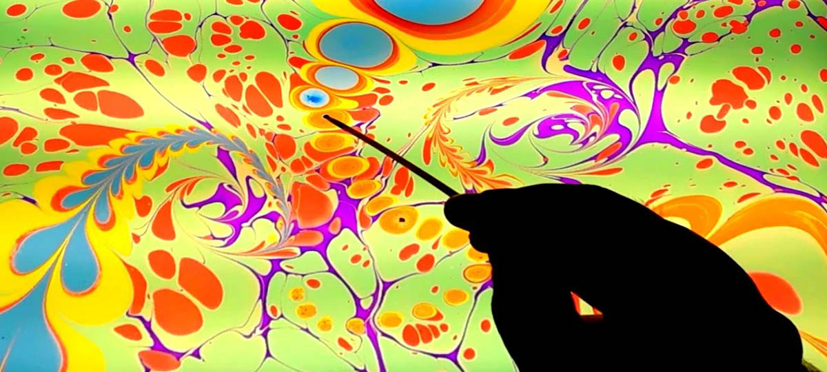 Познаем секреты волшебной живописи на воде