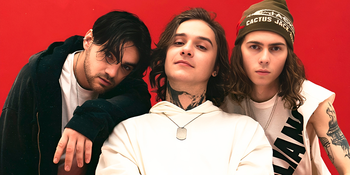 От Пьехи и Глызина до группы «Папин Олимпос»: хиты бумеров и зумеров на владимирской сцене