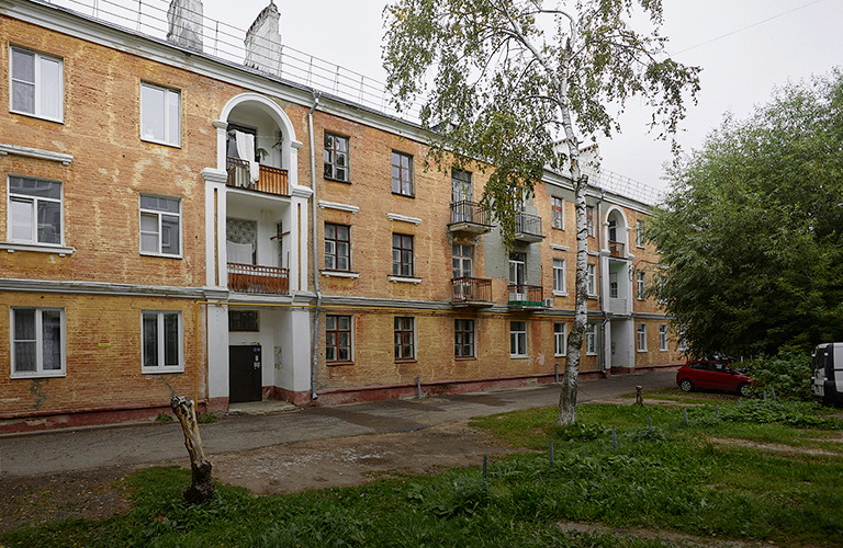 Явные и скрытые достопримечательности двух военных городков Ленинского района