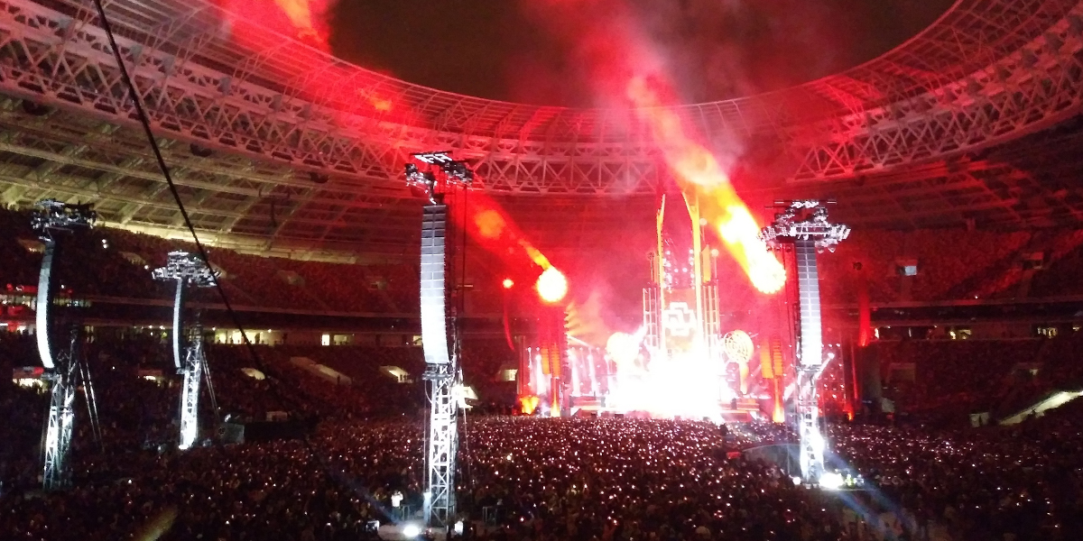Владимирцы о концерте Rammstein: “Лужники” превратились в филиал ада! 