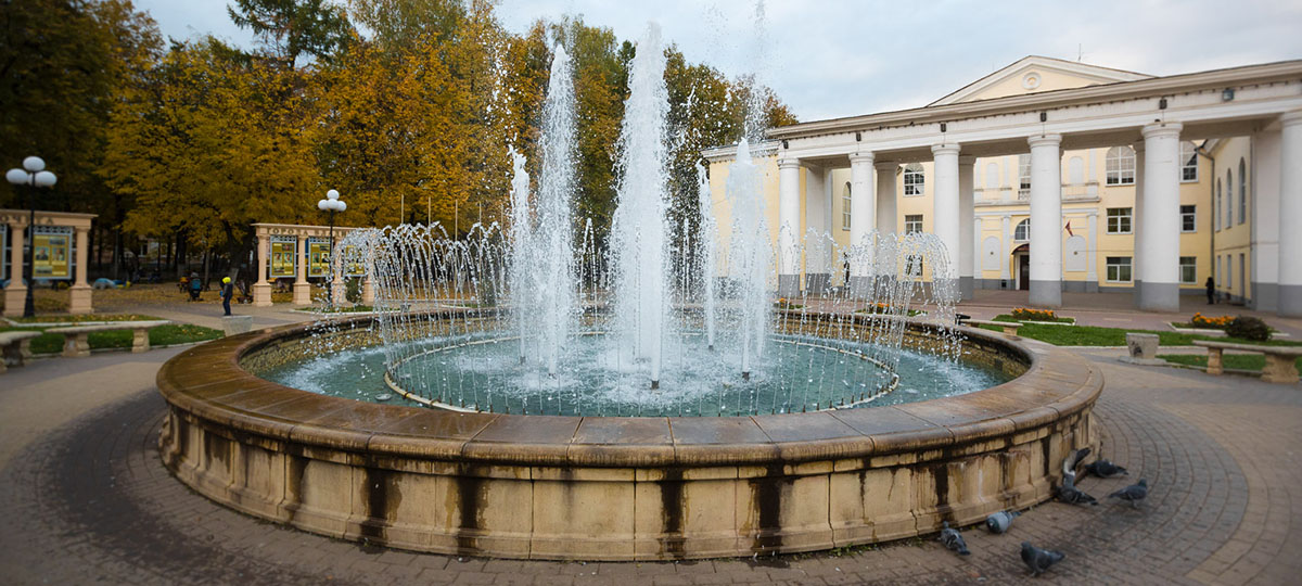 Слушаем музыку шестидесятых в Княжеских палатах