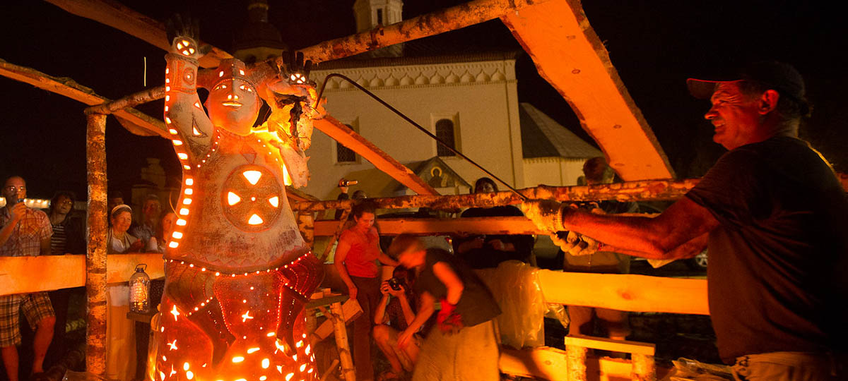 В Суздале установят огненные скульптуры