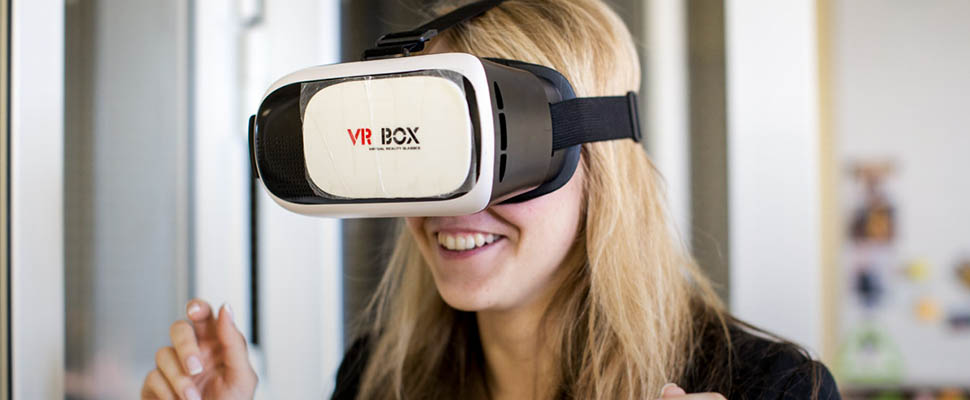 Тестируем очки^ виртуальной реальности