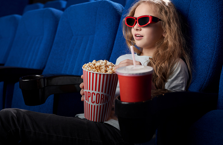 От загадочных исчезновений до виртуальных войн: запутанные тайны киновселенных