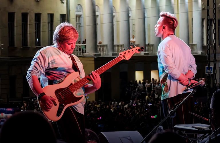 «Слушали с горящими глазами». «Белорусские песняры», Гогунский и «На-На» о концерте во Владимире