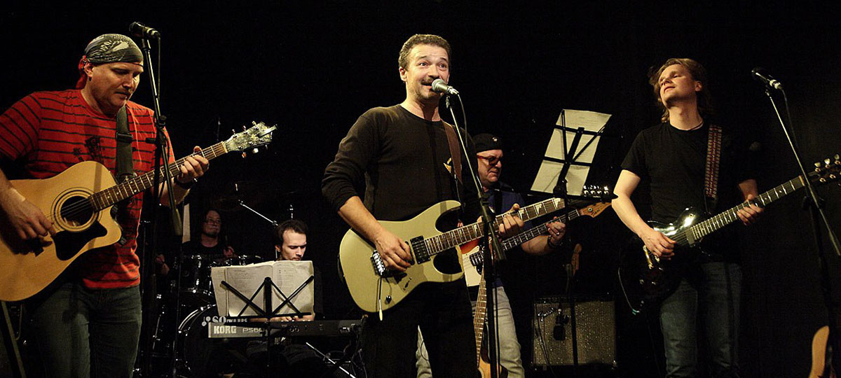 Слушаем «Бесконечную историю» и подпеваем