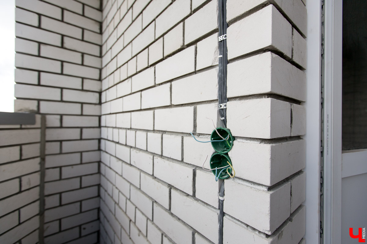 Как из обыкновенной однокомнатной квартиры сделать стильный лофт с мужским характером? Мы следим за ходом ремонта вместе с дизайнером Екатериной Масловой