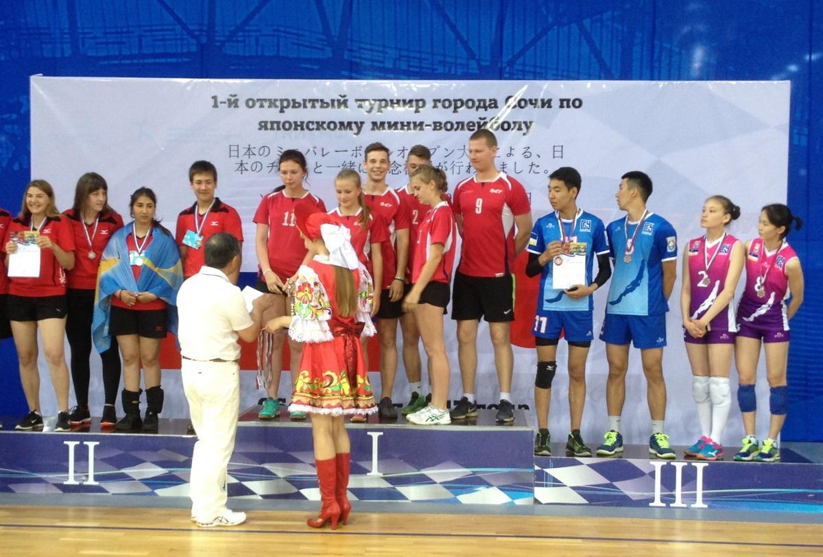 Студенты из Владимира победили в японском мини-волейболе