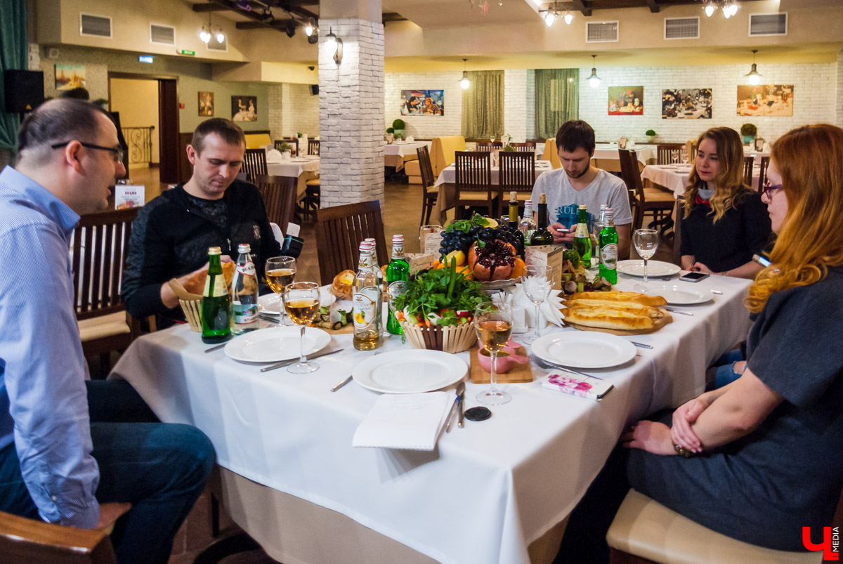Владимирских блогеров пригласили на дегустацию нового грузинского меню в ресторан “Красносельский” 