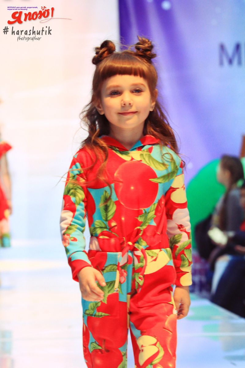 Первый день детской недели моды в Санкт-Петербурге