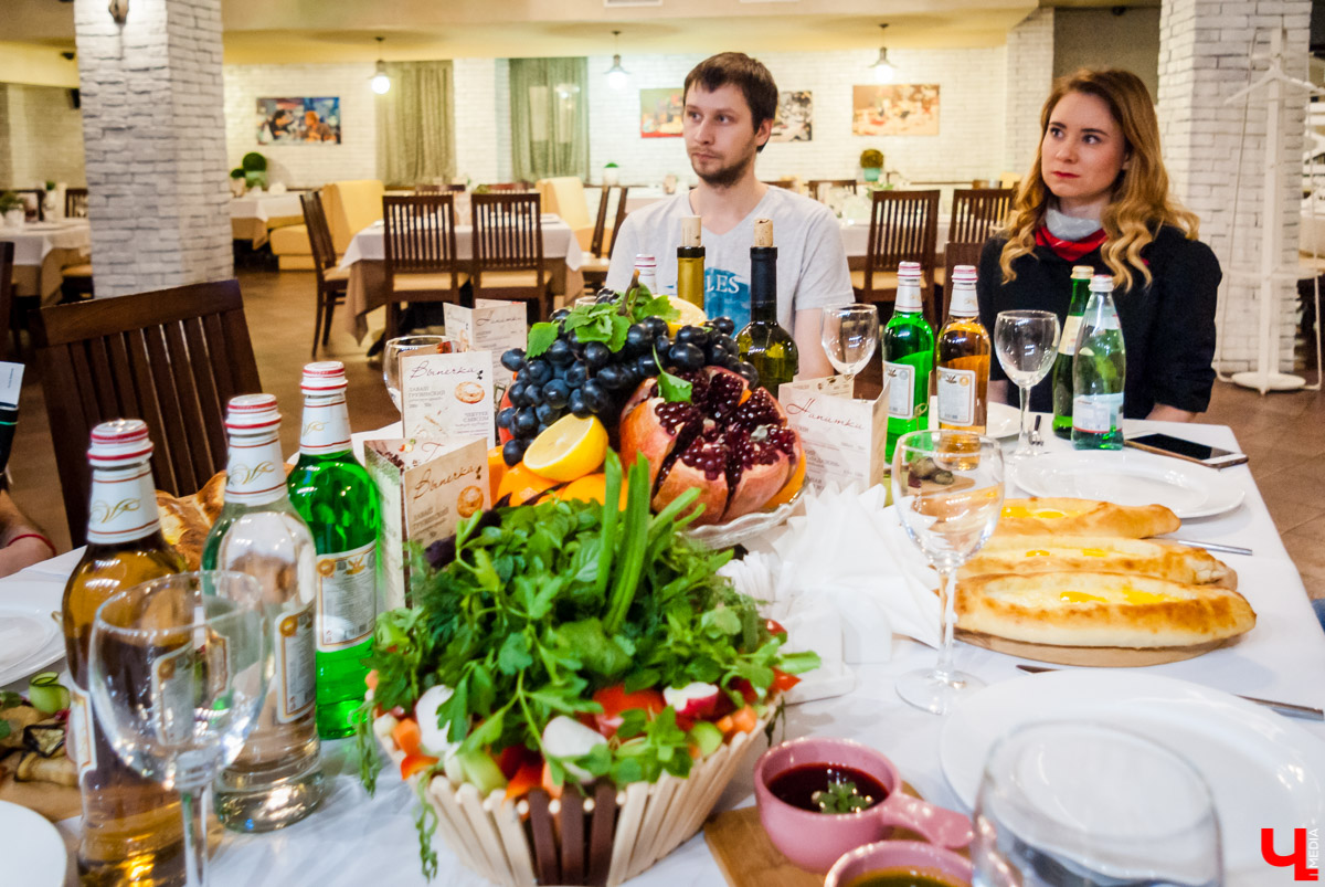 Владимирских блогеров пригласили на дегустацию нового грузинского меню в ресторан “Красносельский” 