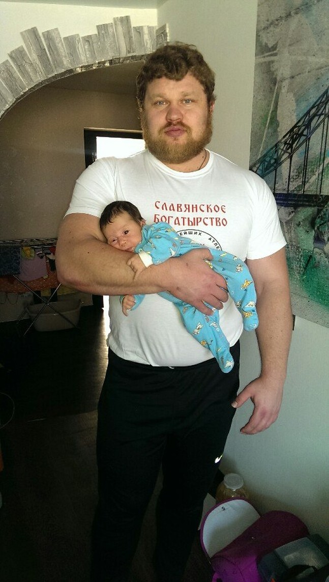 Александр Лысенко с племянницей