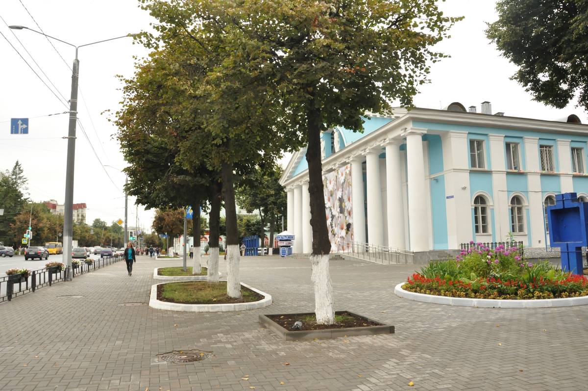 сквер на улице Горького