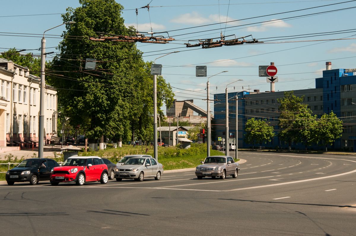 Опасные дорожные знаки во Владимире