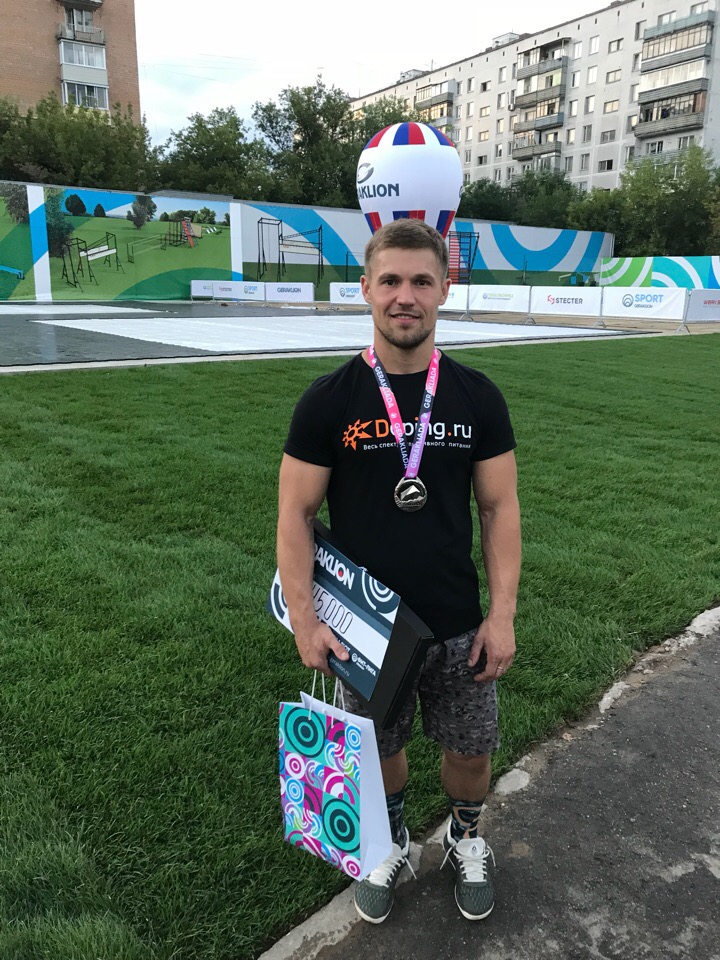 С 20 по 22 июля владимирский спортсмен Александр Ильин принимал участие в Чемпионате России по функциональному многоборью. По результатам соревнования атлет занял второе место