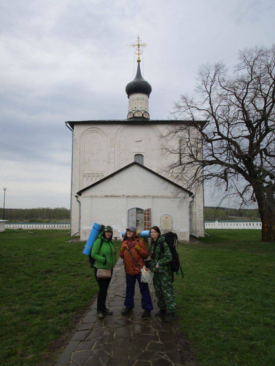 Алексей Алексеев отправился в пеший двухдневный поход по Суздальскому району. Он рассказал, сколько памятников природы и древности можно увидеть