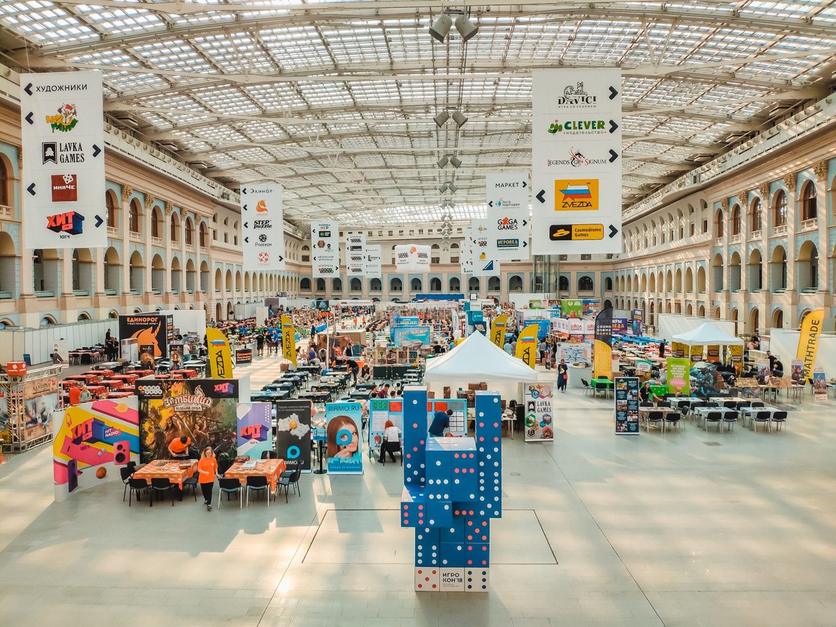 В Москве состоялся “Игрокон-2018” - крупнейший фестиваль настольных игр в Восточной Европе. На мероприятии побывали и владимирцы. Они поделились своими впечатлениями от поездки