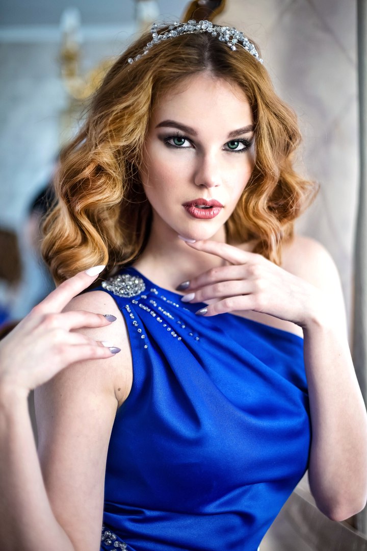 Одно из платьев модельера Татьяны Беленко