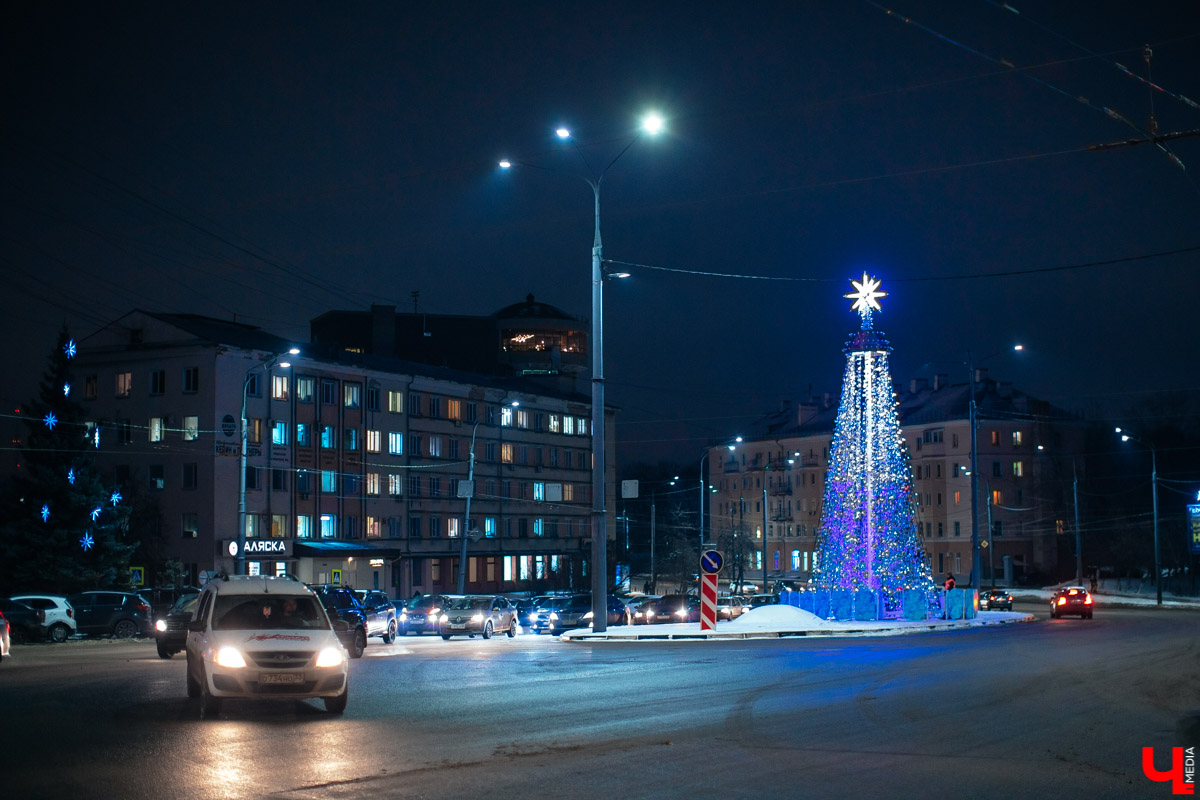 Украшение города Владимира к Новому году