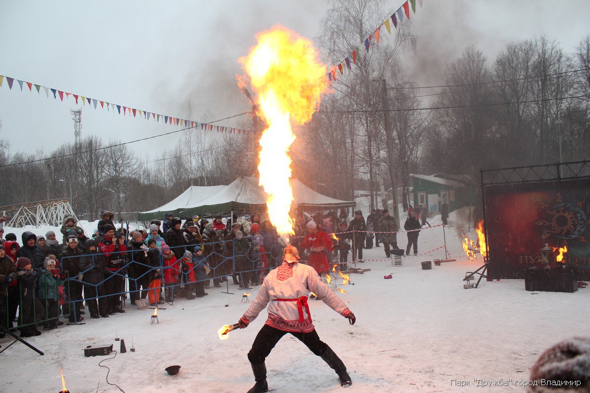 Владимирские масленичные гуляния пройдут 7, 8, 9, 10 марта во многих уголках города. Для гостей мероприятия приготовили насыщенные программы парки и несколько культурных площадок