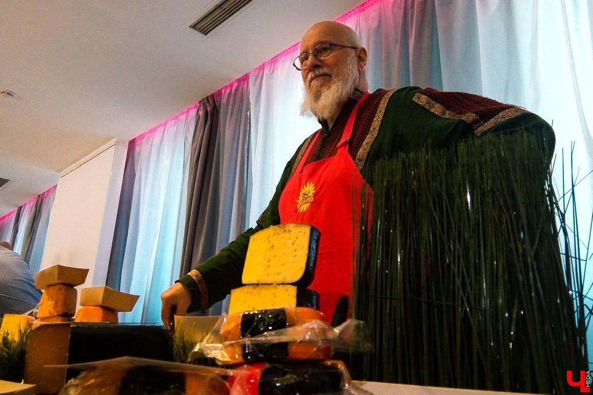 Владимирский сыровар Джон Кописки поучаствовал на фестиваль сыра «Мимолет» в Нижнем Новгороде