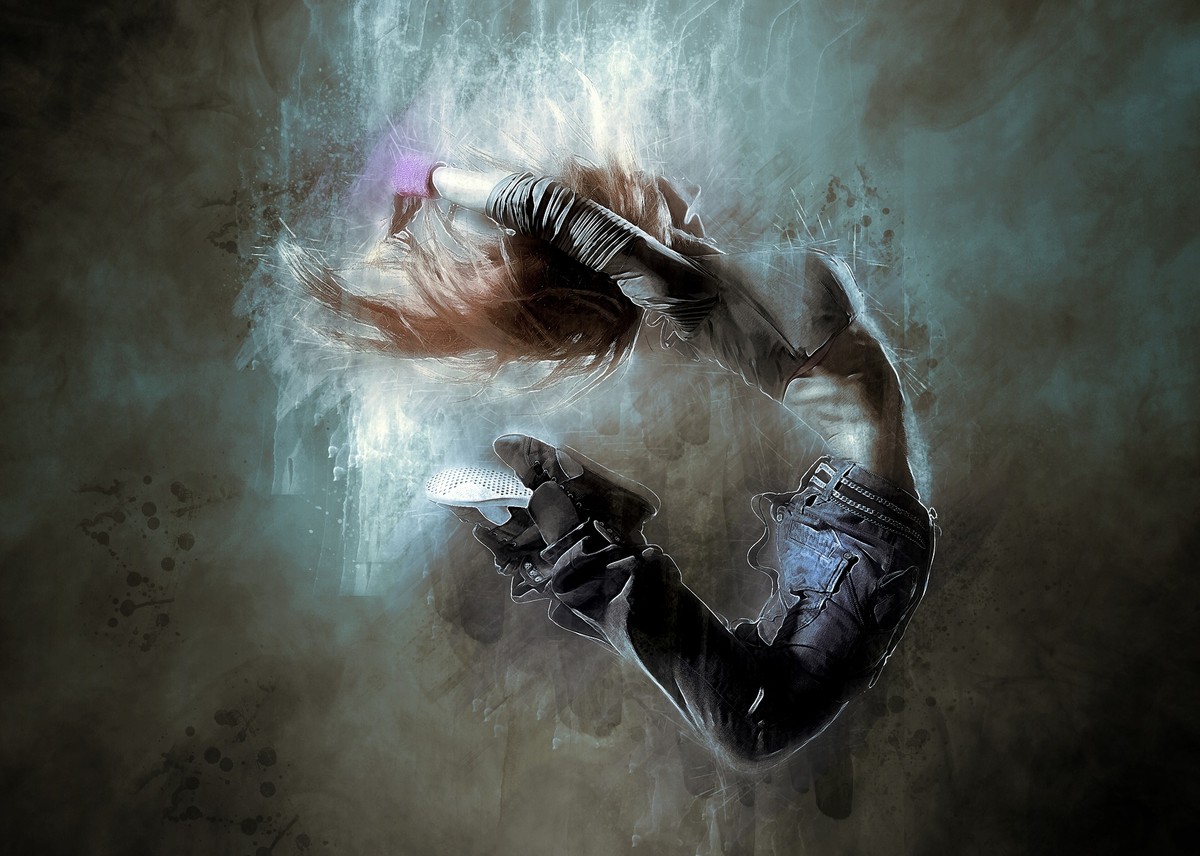 Самый весенний и теплый праздник предлагают отметить тематическими вечеринками популярные владимирские клубы и рестораны 8 марта