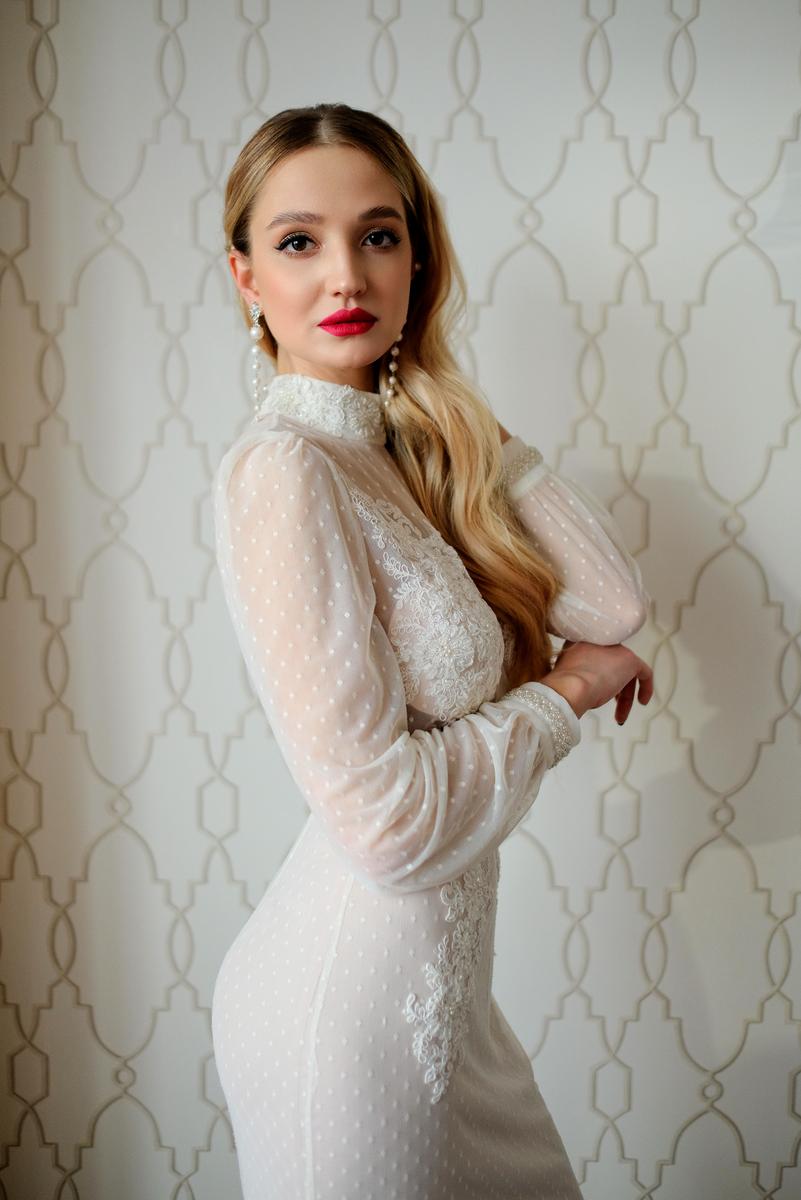 Во Владимире прошло ежегодное мероприятие «Завтрак с невестой», где специалисты бьюти-индустрии презентовали 10 актуальных образов свадебной моды сезона 2019