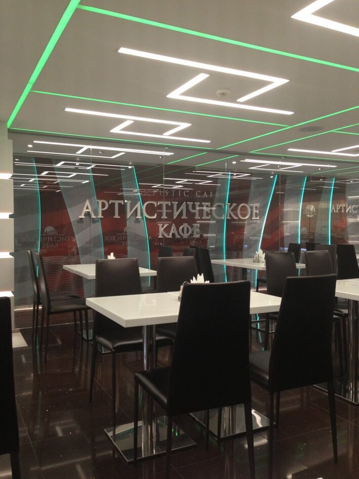 Артистическое кафе в Кремлевском Дворце