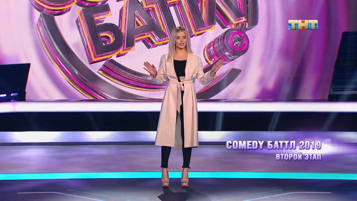 Участница “Comedy Баттла” Софья Лобанова рассказала, как добиться успеха и получить контракт в проекте «Comedy Woman»