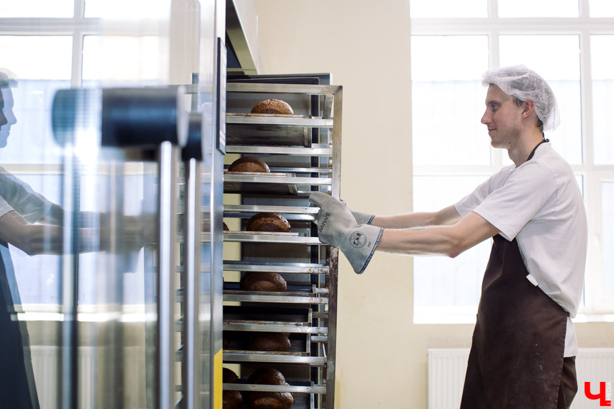 В начале июля “Роскачество” проверило 11 сортов мультизернового хлеба, которые пекут в ЦФО. Среди них были два продукта из Владимирской области. Как эксперты оценили наш хлеб?