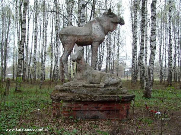 Владимирская область станет богаче минимум на три скульптуры. В Муроме уже установили “Водопой”, а в Карабаново обещают вернуть памятник Лермонтову и статую лосей