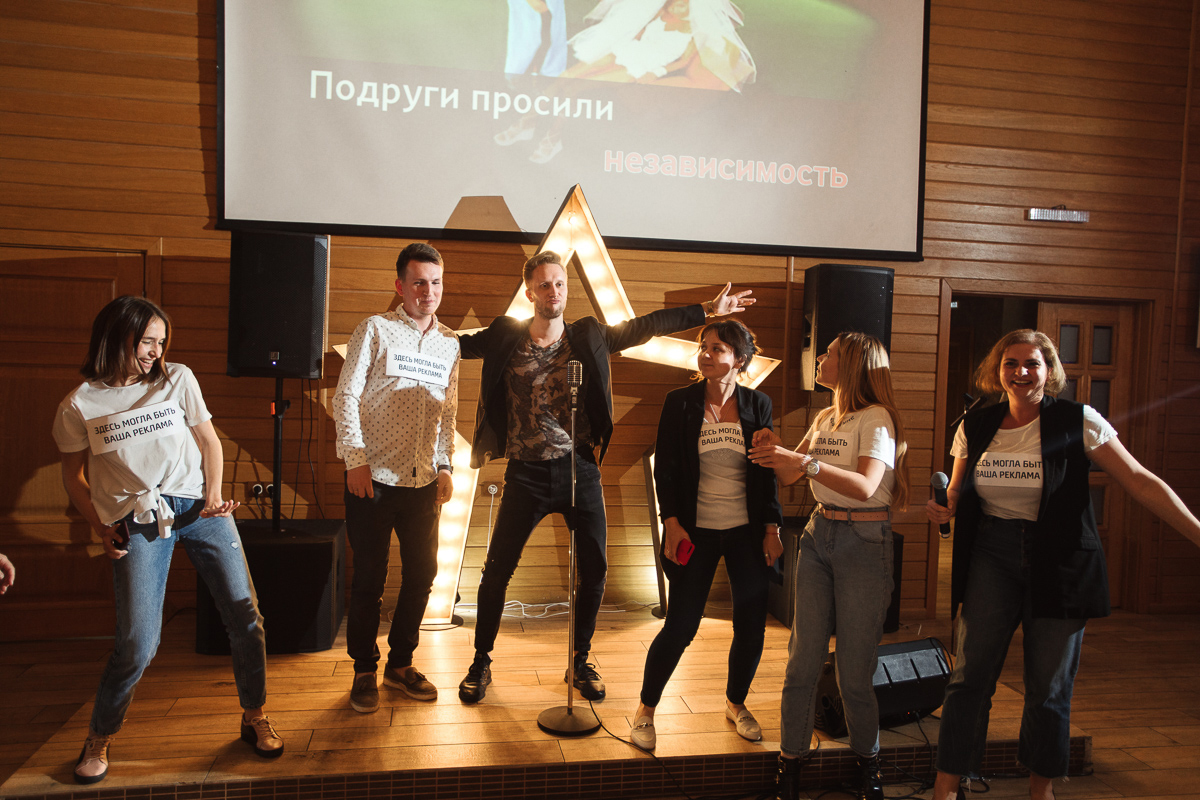 Продемонстрировать свой талант и стать претендентом на титул лучшего исполнителя даст возможность второй отборочный тур вокального конкурса KARAOKE AWARDS - 2019 в Доброграде. Он стартует 19 сентября