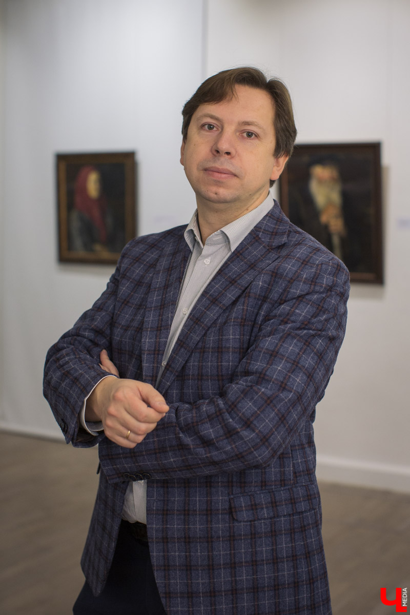 В “Палатах” открылась выставка картин Петра Зиновьева. Она называется “Такая короткая длинная жизнь”