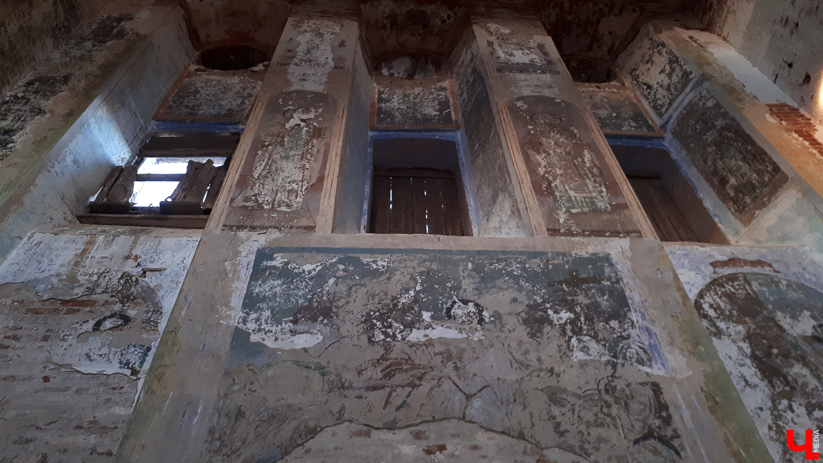 Экспедиция в старинное село Кибол. Фоторепортаж из двух заброшенных храмов