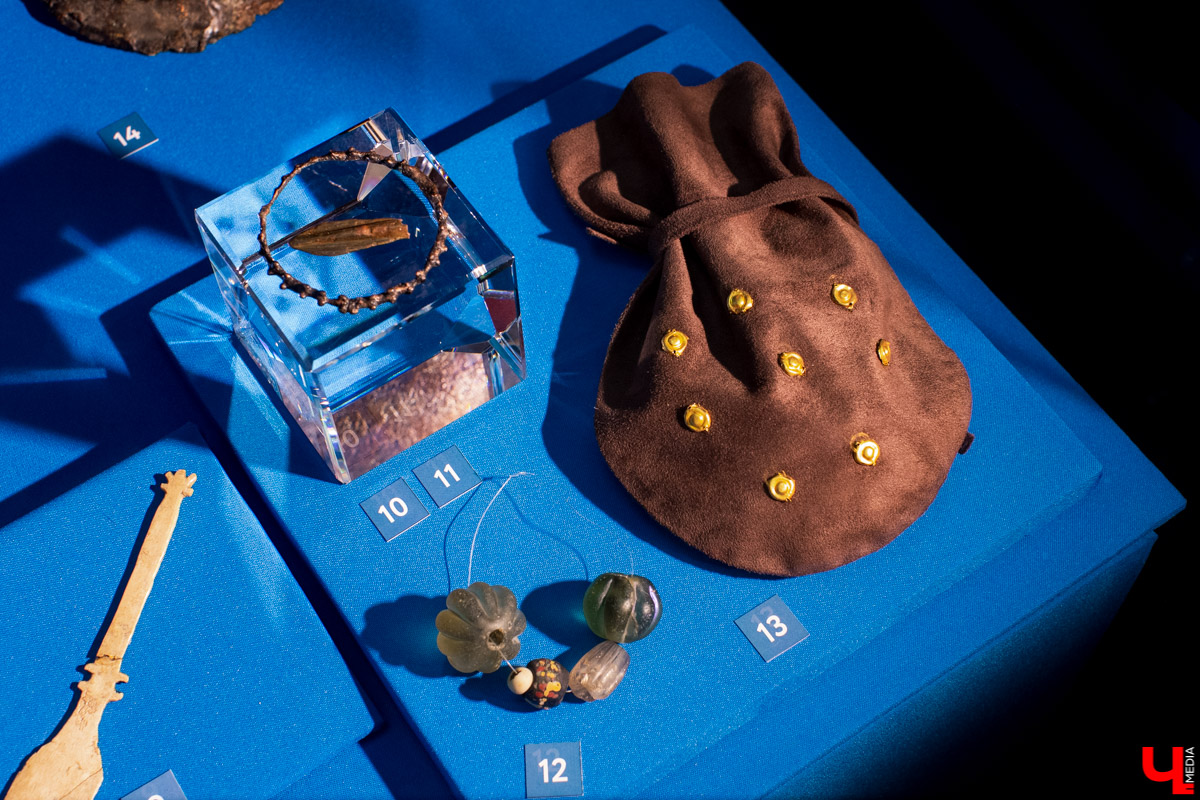 В «Палатах» открылась выставка «Сокровища донских степей». Это уникальные коллекции предметов, найденные в курганах Ростовской области