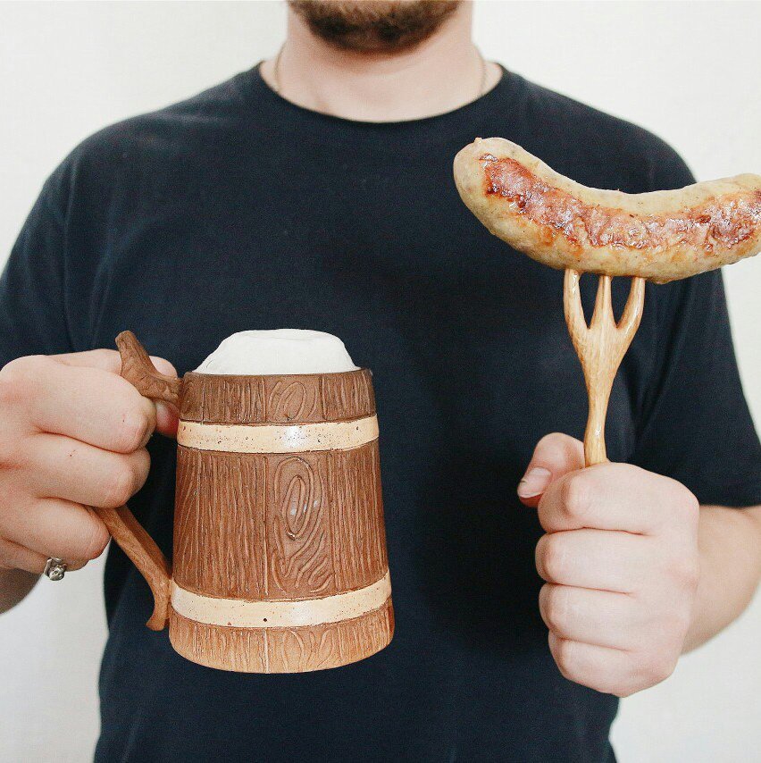 Почувствовать себя настоящим гончаром и создать эксклюзивную вещицу помогут мастер-классы в школе «Колокол». Педагоги ждут всех желающих на занятия с 27 января по 2 февраля