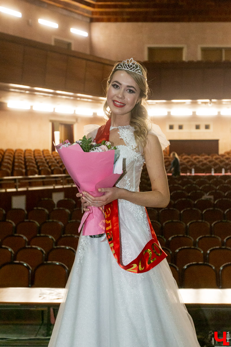 8 февраля состоялся финал конкурса «Владимирская красавица-2020». Корону победительницы получила Александра Дашкевич