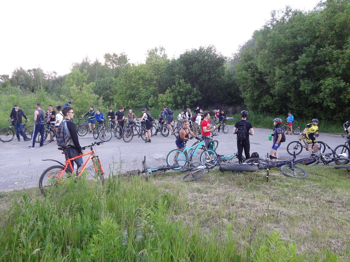 14 июня во Владимире состоялся велозаезд для новичков. За 4 часа участники объехали весь город, преодолев 35 км