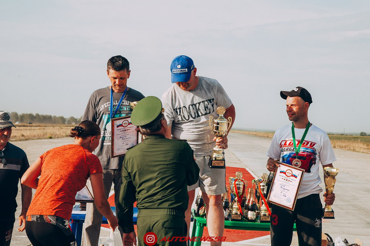 Владимир Глотов занял призовое место на переделанном отечественном автомобиле на Кубке ДОСААФ под Пензой