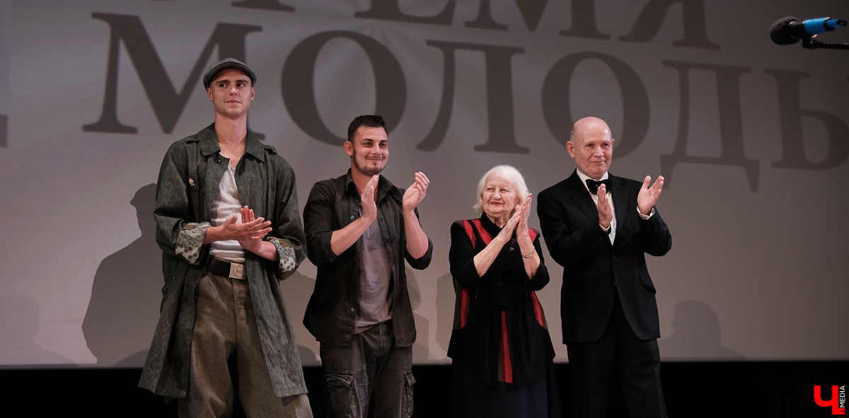 На фестивале «Время молодых», который впервые прошел в Суздале, кастинг-директор белорусского фильма «Хрусталь», выдвинутого на «Оскар» в 2018 году, поделилась со зрителями инсайдерскими историями с кинопроб
