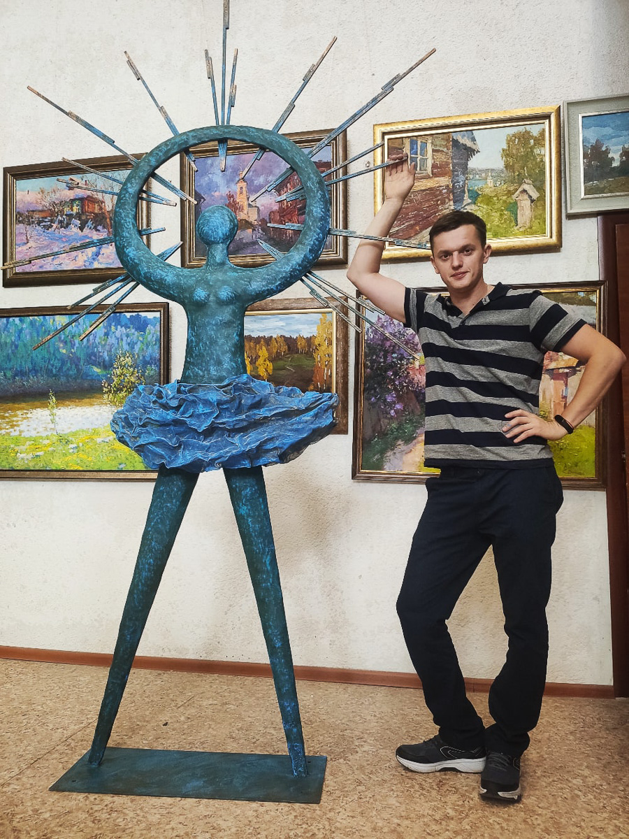 Владимирский скульптор Михаил Блинов поведал о своей трехнедельной работе с натурщицами и грядущей персональной выставке