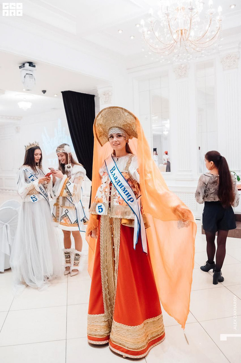 Александра Дашкевич отправилась на конкурс красоты в Чебоксары, где представила 33-й регион