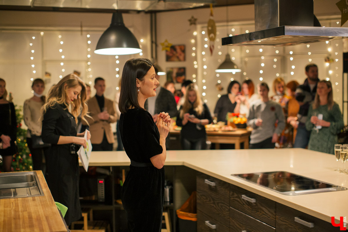 В студии Roulet подвели итоги конкурса «Команда со вкусом». Так какой же ролик оказался лучшим? Кто получил гран-при — кулинарный корпоратив за 60 000 рублей?