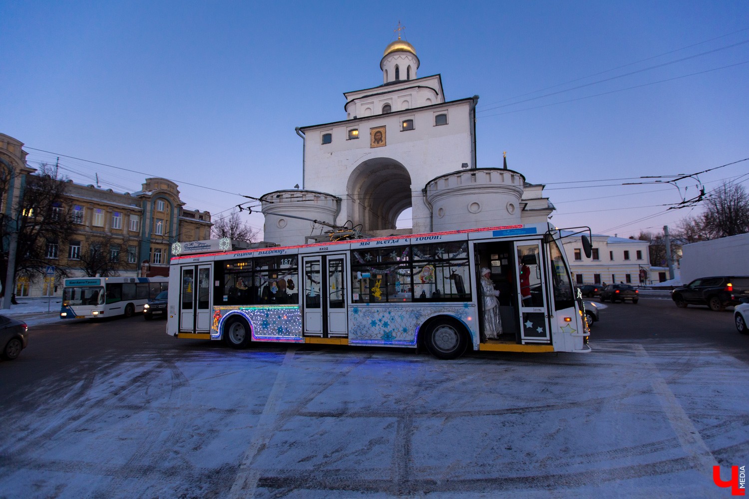 Планы изменились в лучшую сторону. Бесплатные рейсы автобусов и троллейбусов все же будут работать для владимирцев в новогоднюю ночь.