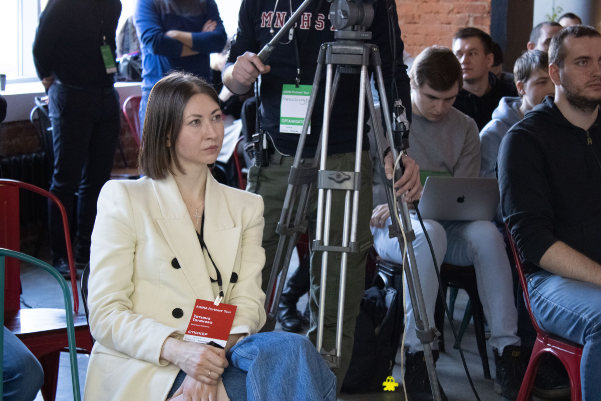 Во Владимире состоялось большое бесплатное мероприятие для представителей IT-отрасли: руководителей студий, менеджеров проектов, специалистов интернет-маркетинга, разработчиков. Умные выходные прошли благодаря рейтинговому агентству «Тэглайн» и местным ведущим IT-компаниям.