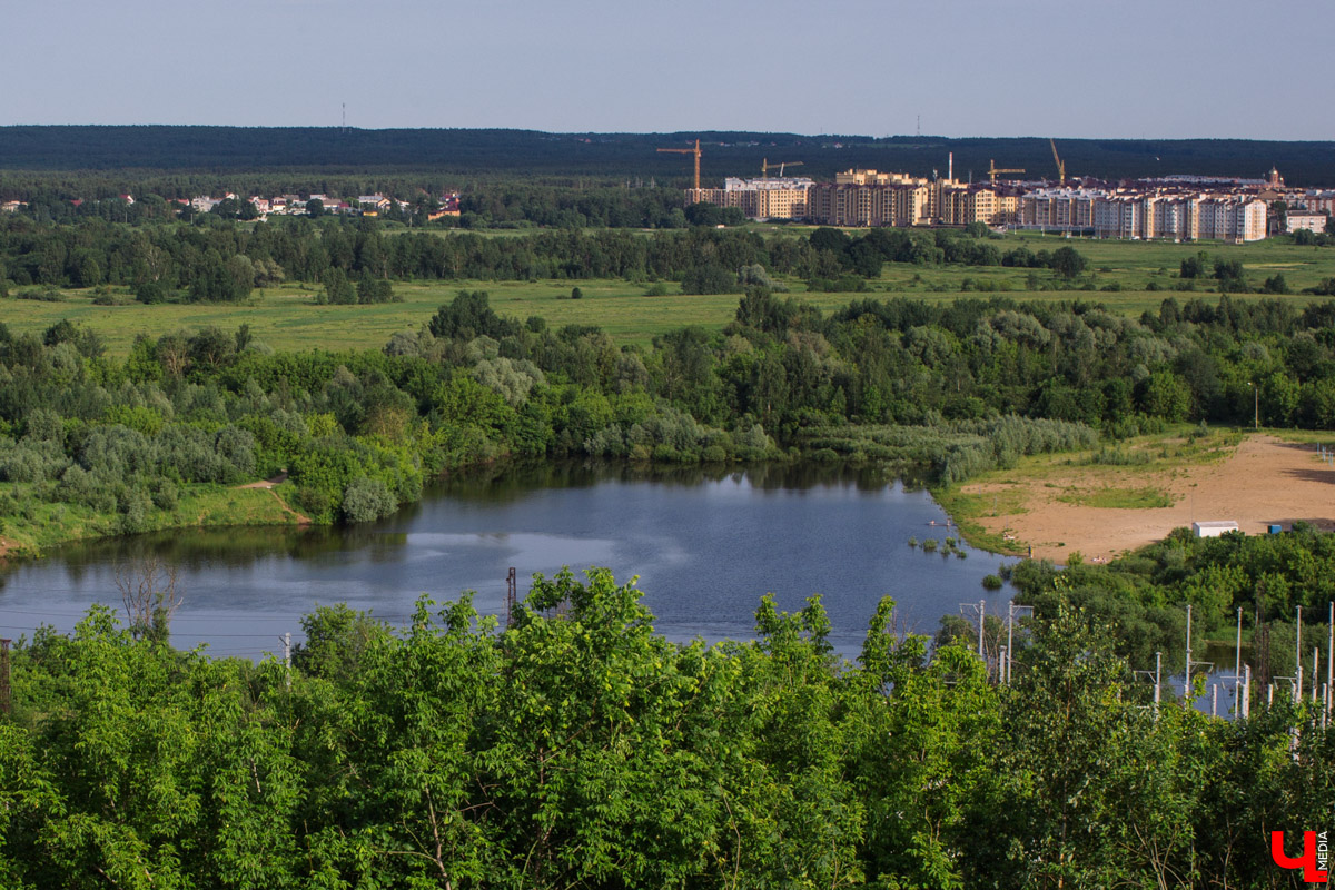 Во Владимире нет набережной, но есть места, которые хотя бы частично могли восполнить дефицит. Составили список локаций для отдыха у воды.