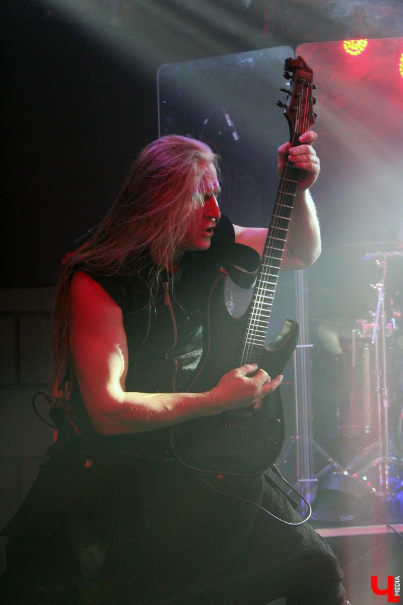 Пожалуй, самая известная в России фолк-метал группа из города Набережные Челны Alkonost в ходе своего тура посетила Владимир.