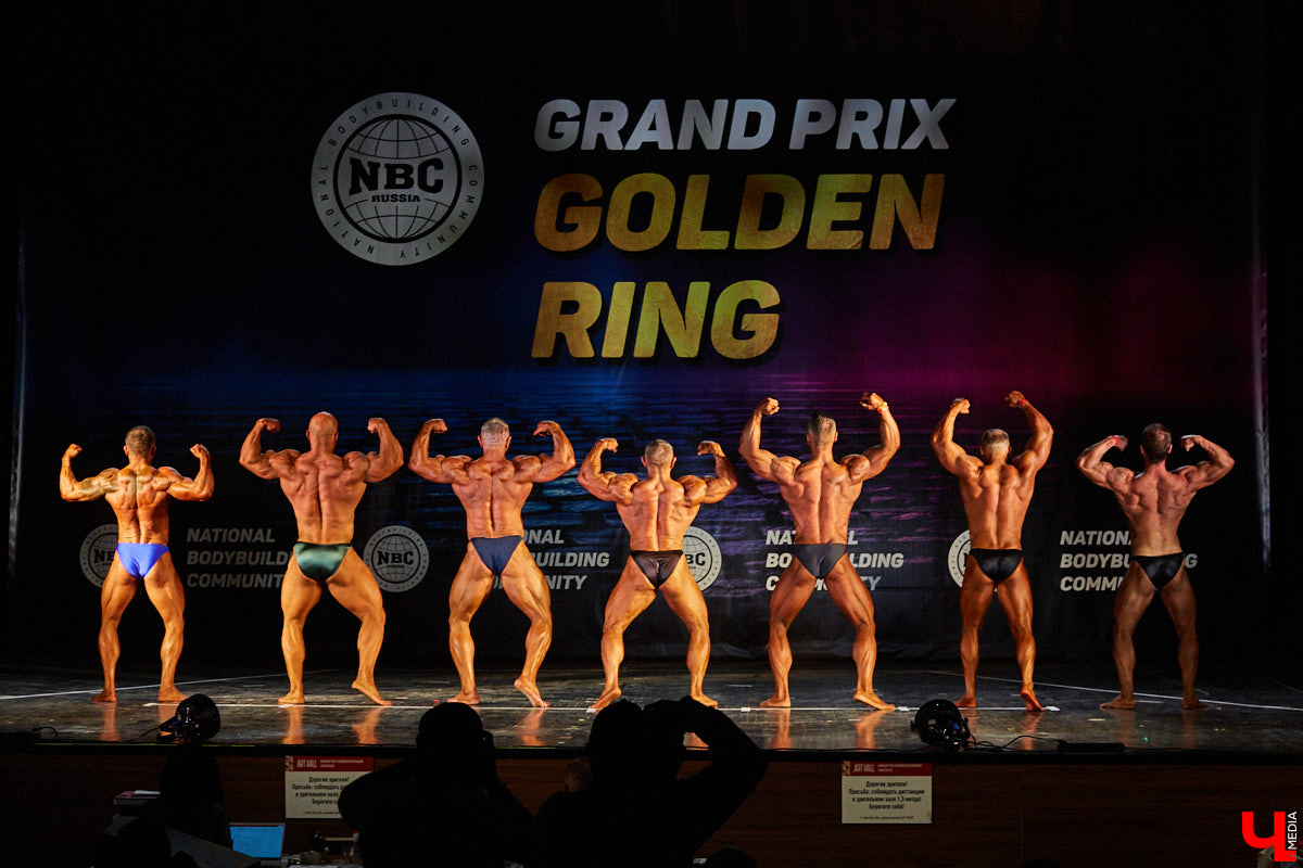 Бодибилдинг – особый мир рельефных мышц, идеальной бронзовой кожи и нереально отточенных пропорций тела. Приобщиться к нему владимирцы могли 13 ноября на турнире по бодибилдингу «Grand Prix Golden Ring 2021», который был организован в Art Hall.